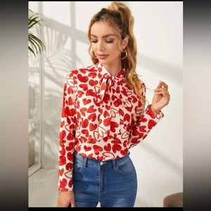 SHEIN Unity Tie Neck Heart Print Top